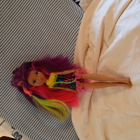 Clawdeen 2008 Monster High doll great condition no shoes - Picture 2 of 8